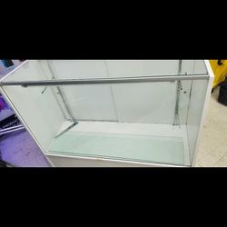 Glass Showcase 4ft