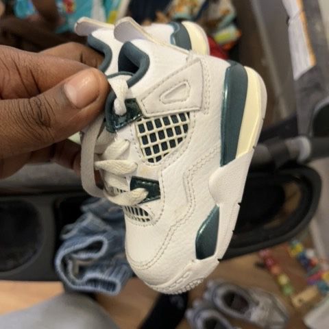 Retro 4 Size 4c
