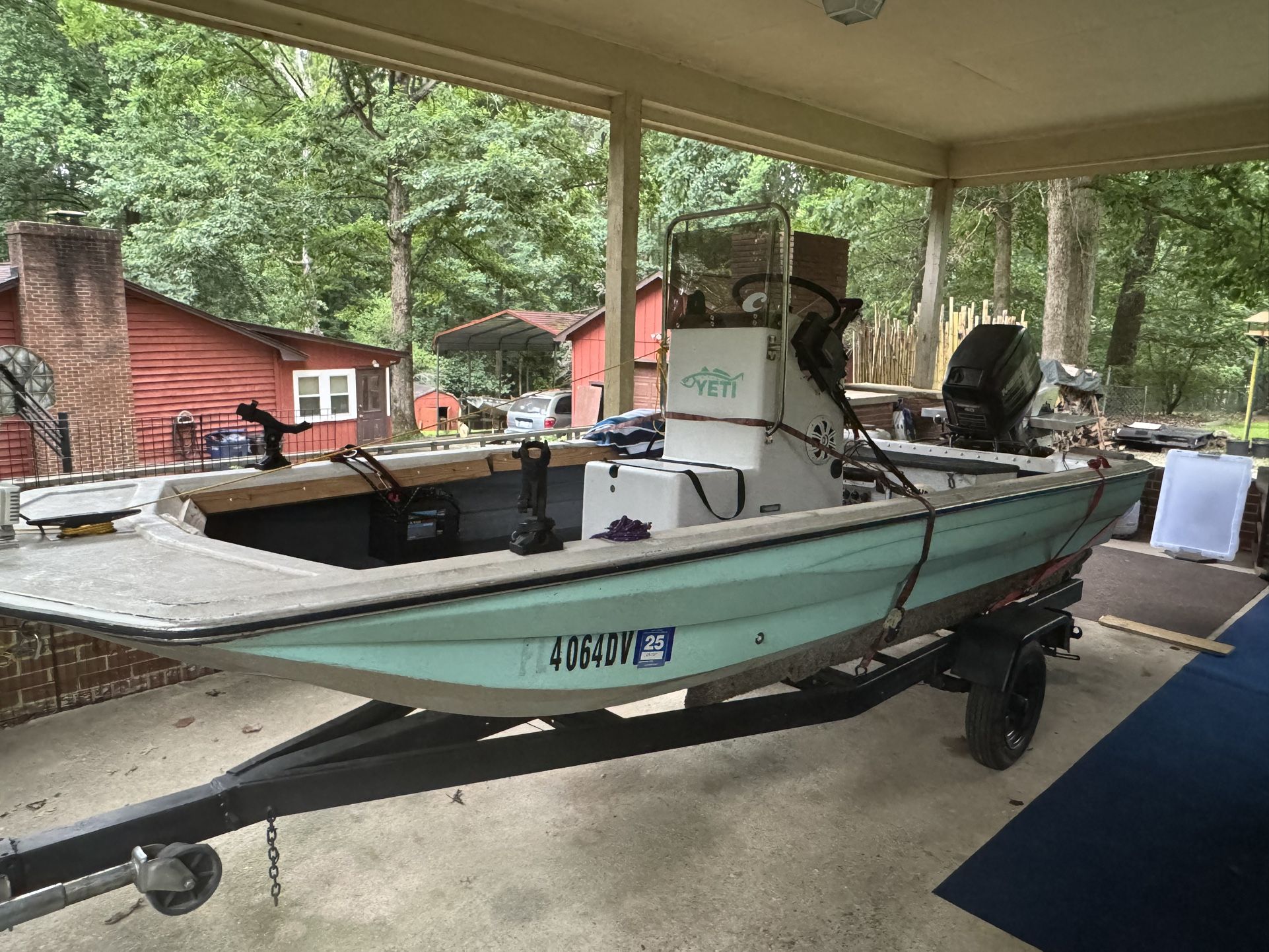 Boat With Motor Turn Key Water Ready
