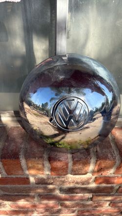 Vintage VW Volkswagen Chrome Hubcap