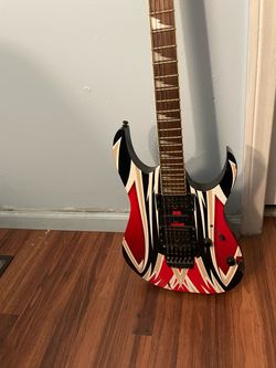 Ibanez electric guitar very clean