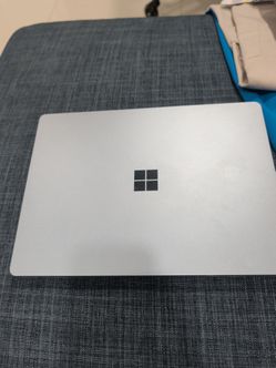 Surface Laptop Go