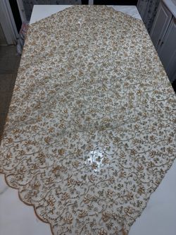 Gold square overlays