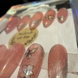 Press On Nails