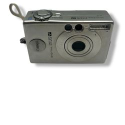 Silver Canon Digital Ixus V2 Camera, Battery Pack Needed Tested Works!