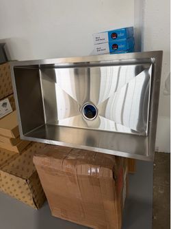Kitchen sink 32x17x9