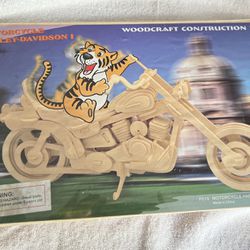 Harley Davidson Motorcycle Wooden 3D Wooden Construction Kit Puzzle New