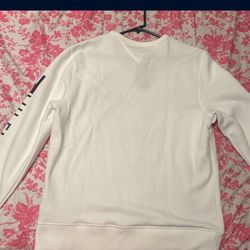 Tommy Hilfiger Hoodie  Authentic 100%  Size Medium 🔥