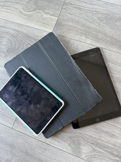 3 iPads