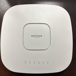 Netgear Business Access Point (x4) WiFi 6E Tri-Band AXE7800 Mesh