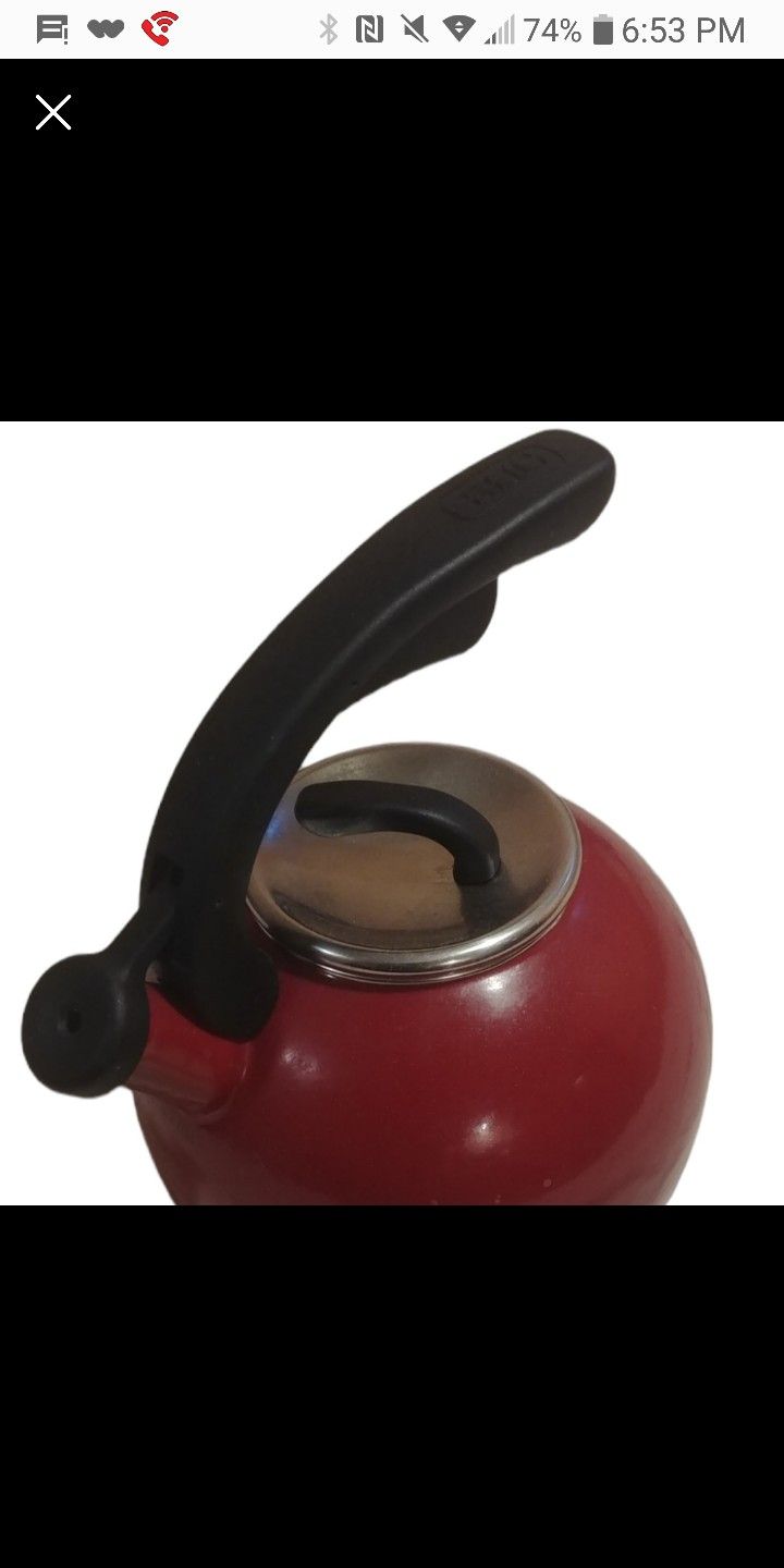 Red tea kettle BHG