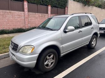 2001 Mercedes-Benz M-Class