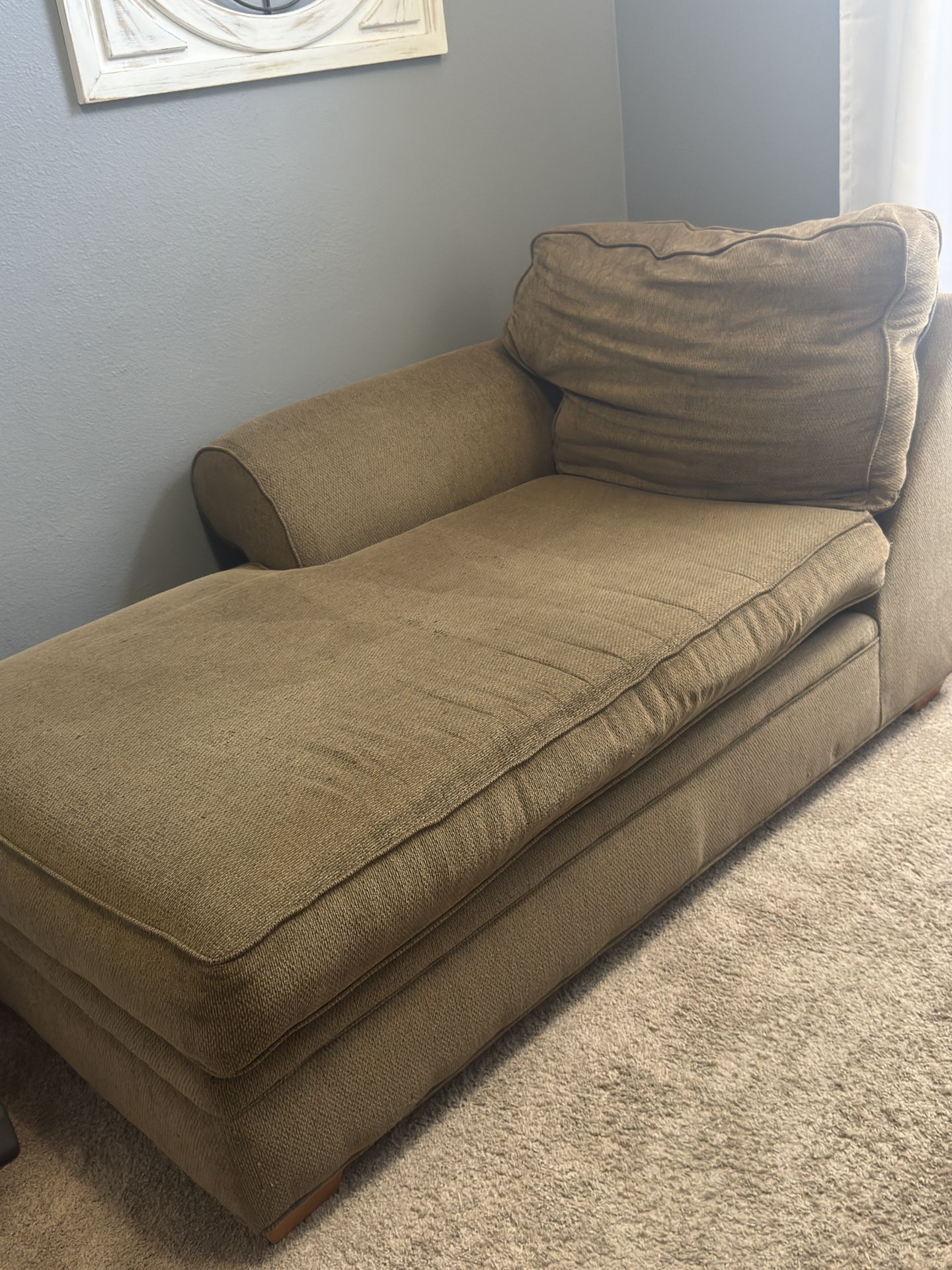 Free Chaise Lounge
