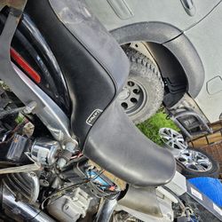 La Pera Seat