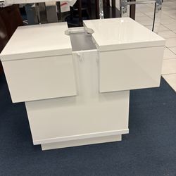 White expandable End table