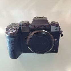 Panasonic g7 Silver(Body Only)