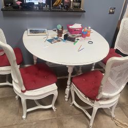 Free Dining Room Table And 4 Chairs 