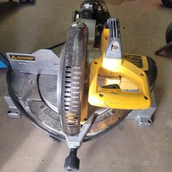 DeWalt 10" Miter Saw