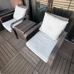 3-Piece Wicker Patio Set with Storage Side Table