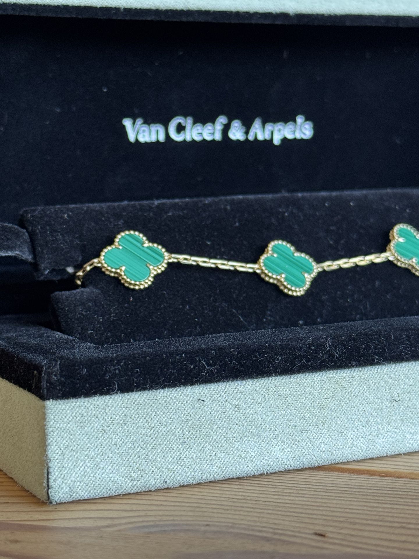 Van cleef & Arpel bracelet
