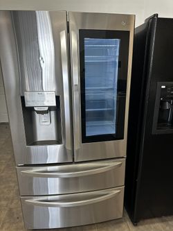 LG double bottom freezer with glass instaview door
