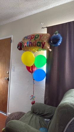 Free pick up now balloons