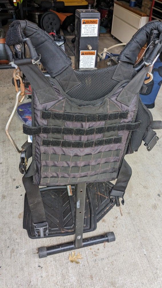 Workout Vest 20 Lb Two Plates 10 Each