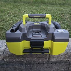 Ryobi 18V 3 Gallon Shop Vac