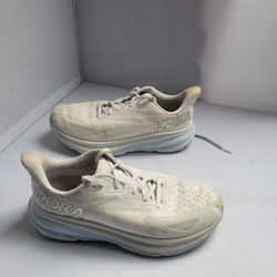 Hoka One One Women’s Shoes Size 8.5
