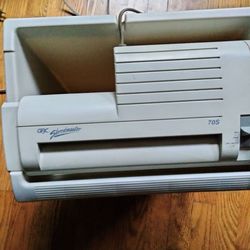 Paper shredder
