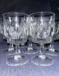 Arcoroc France Crystal Wine Glasses