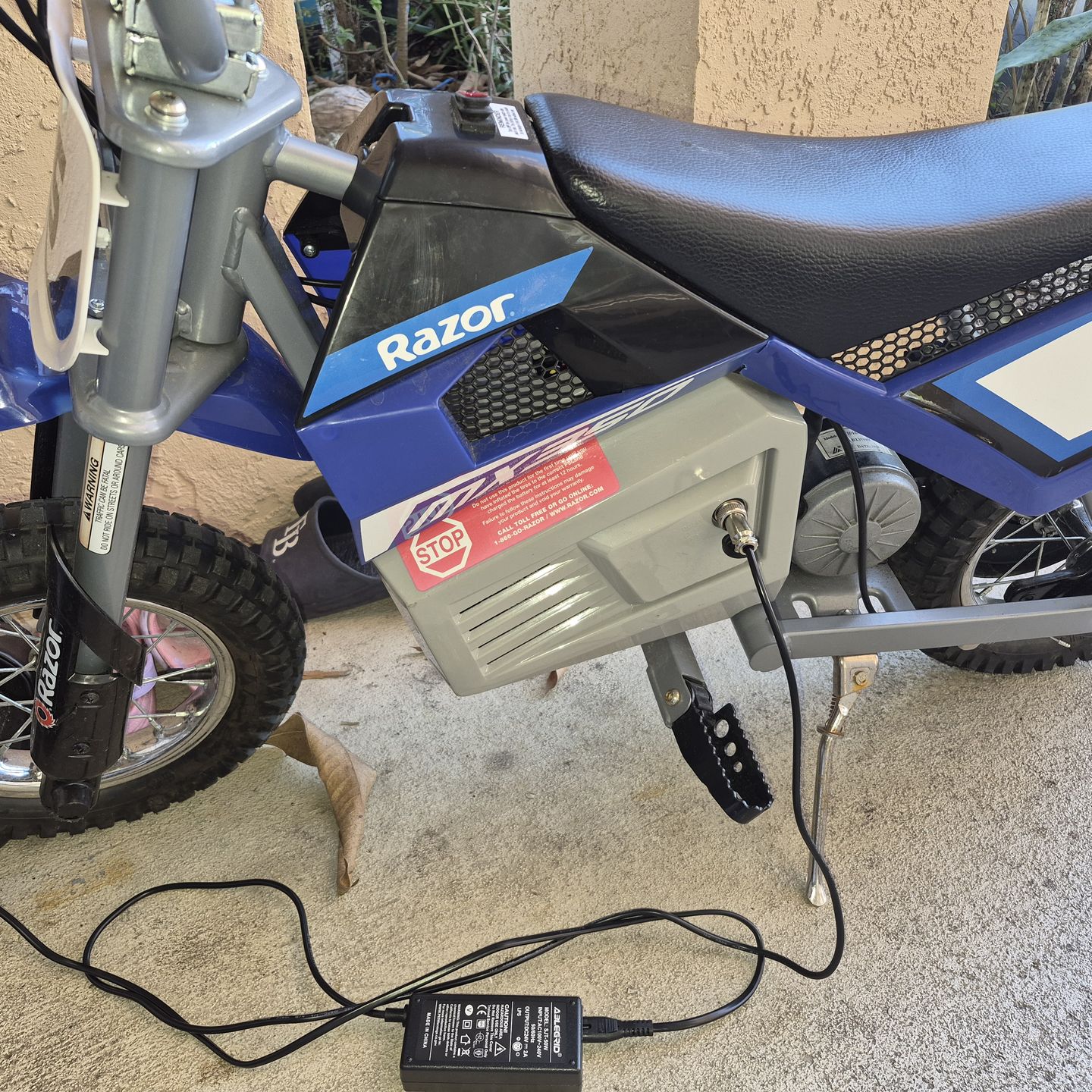 Electric Razor Bike for Sale in Montverde, FL - OfferUp