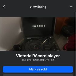Victoria Record Player