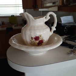 Antique Wash Basin