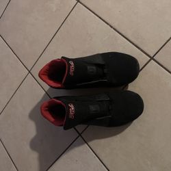 Fila Tennis Size 8.5