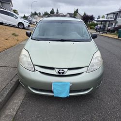 2008 Toyota Sienna