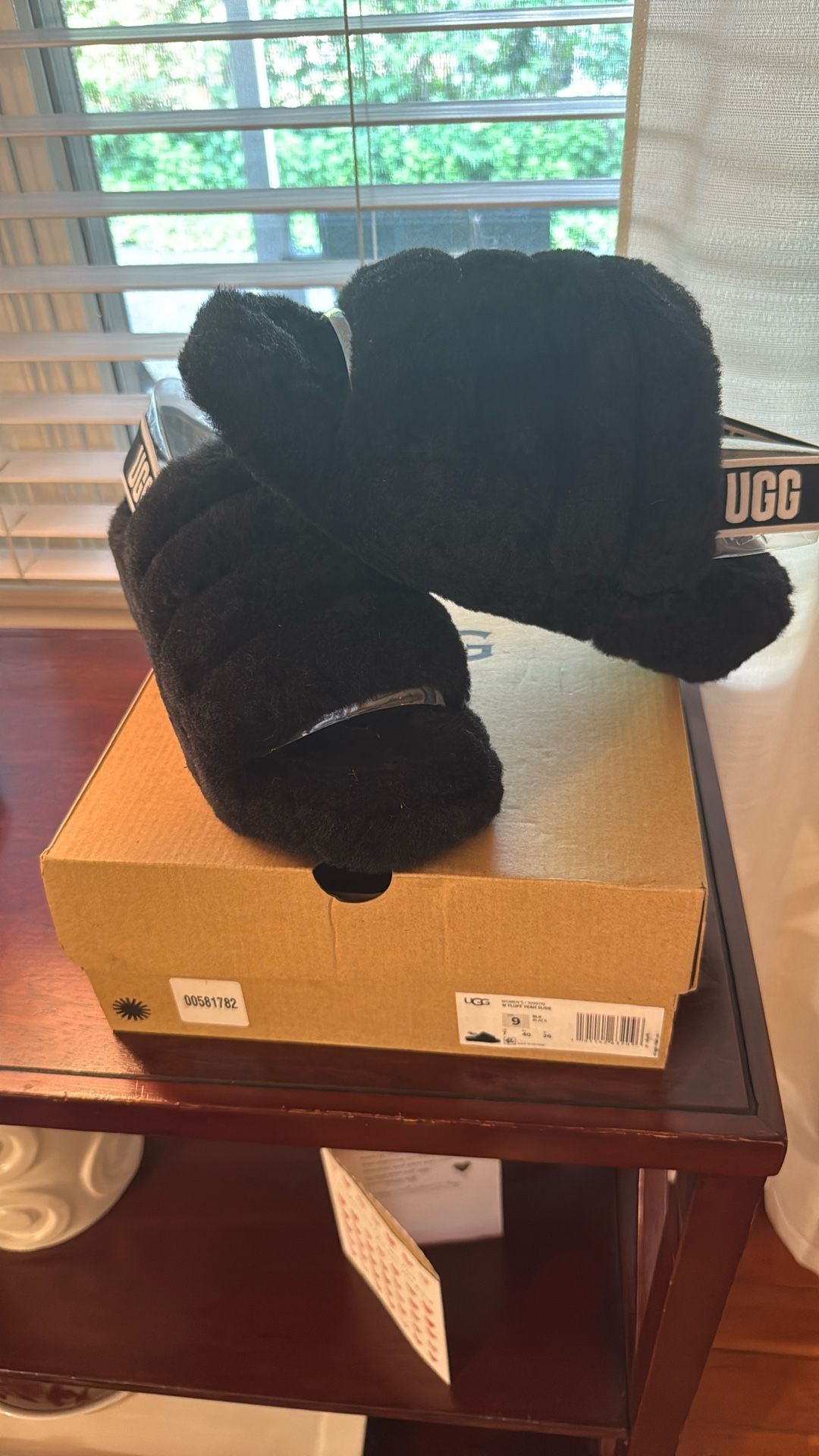 Ugg Fluff Slide