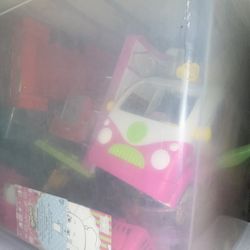 Girl Colored legos With Van And Cruise Ship  In Large Bin. 