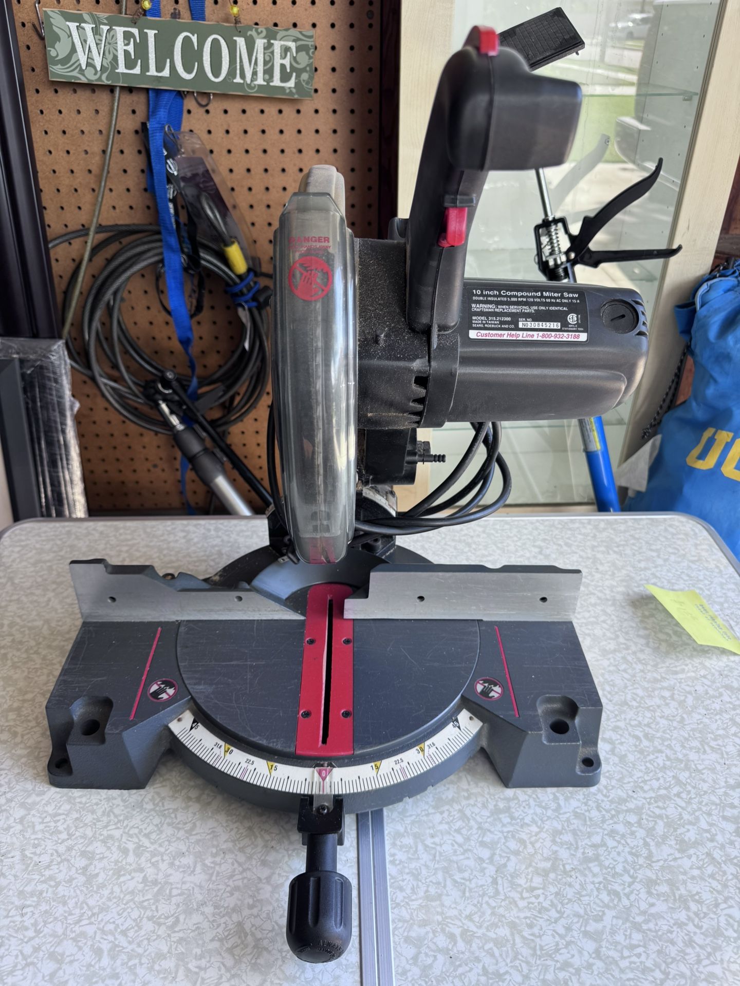 Craftsman’s Miter Saw