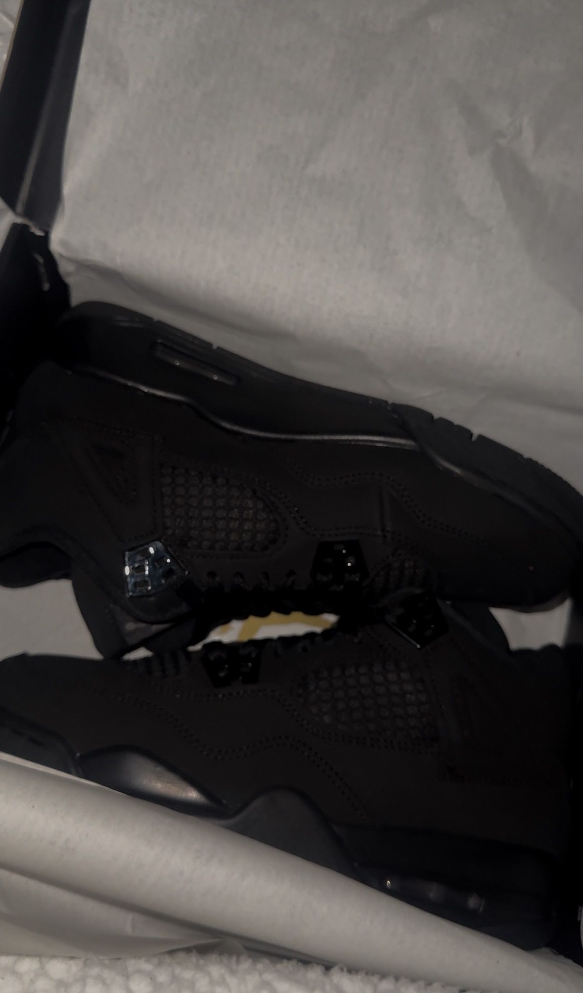 JORDAN BLACK CAT 4S