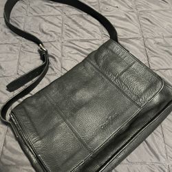 Men’s Leather Messenger Bag