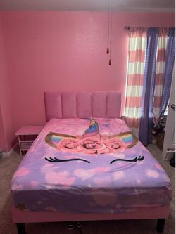 Pink Full Size Bed Set