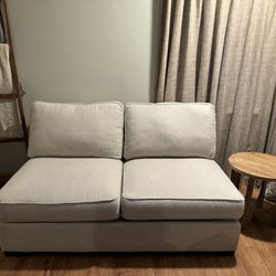 Pottery Barn Townsend Loveseat Sofa Couch