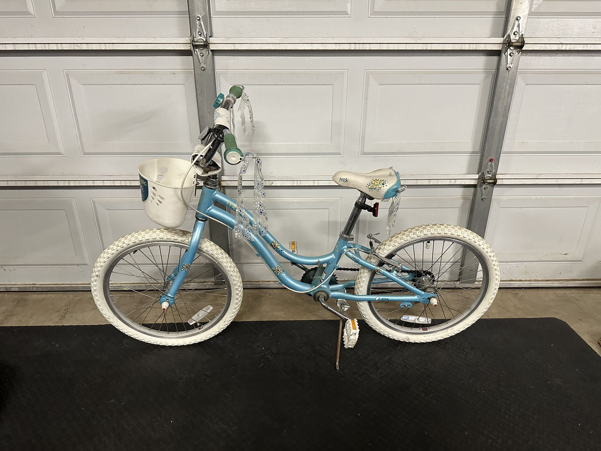 Trek Mystic bike