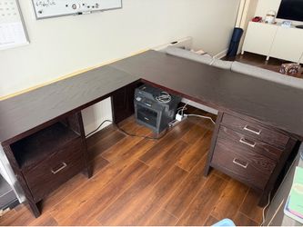 L shaped Desk