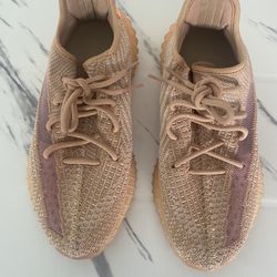 Yeezy Boost 350 Clay V2 size 7.5 M 