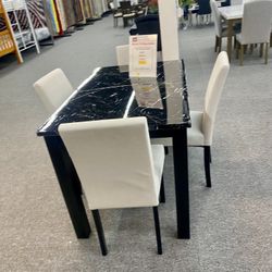 5 Pc Dinning Table Set $399