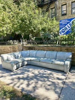 FREE DELIVERY (Italian Leather Sectional)