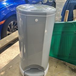 Litter Champ Litter Disposals System 