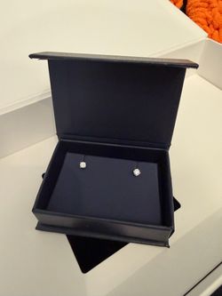 Lab Diamond stud Earrings
